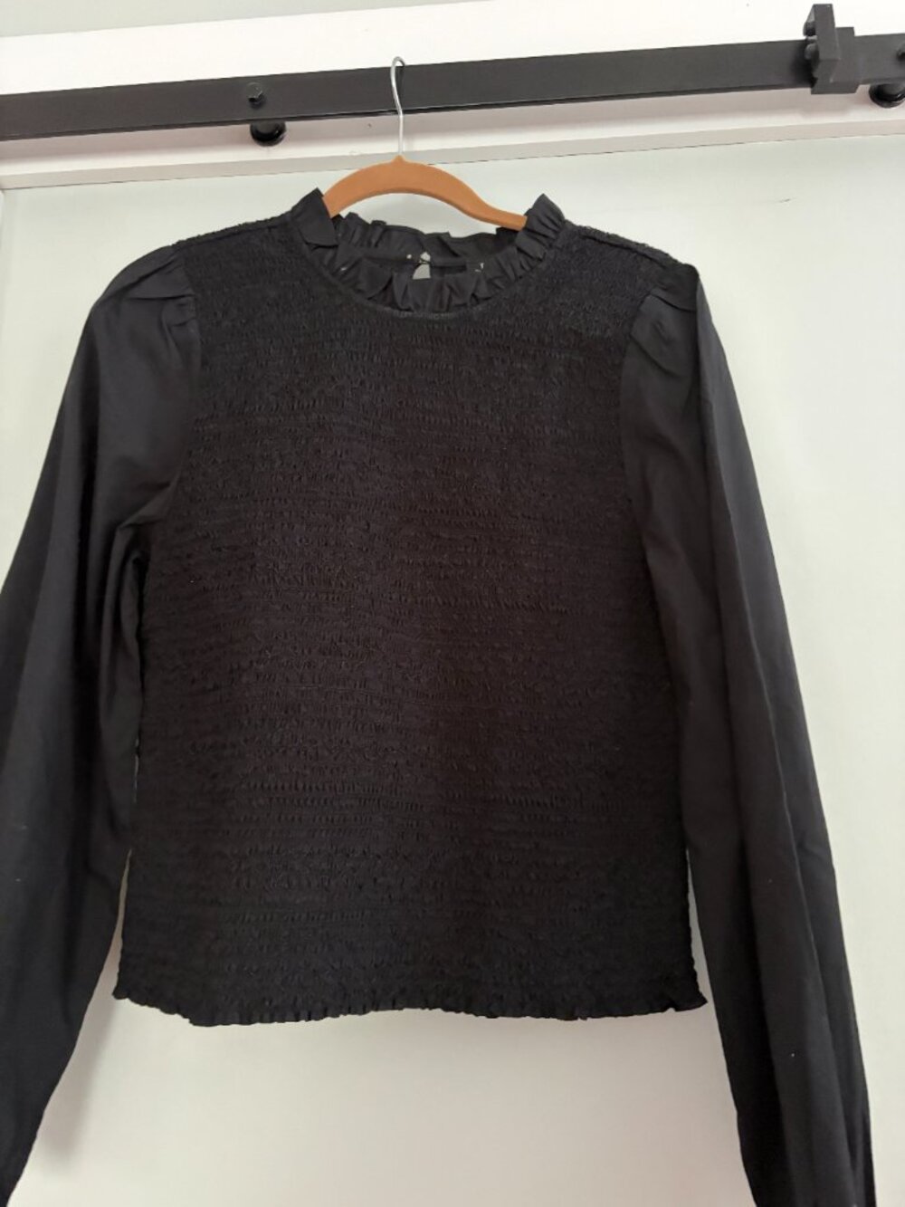 JCrew Long-sleeve ruffleneck smocked top Size L in Black